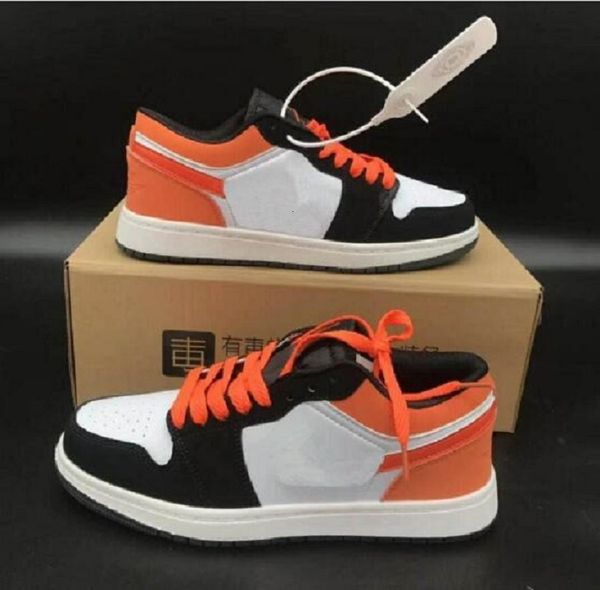 2021 1s leather splicing high skateboard sneakers original 1 casual rubber athletic shoes, Black
2021 1s leather splicing high skateboard sneakers original 1 casual rubber athletic shoes, Black