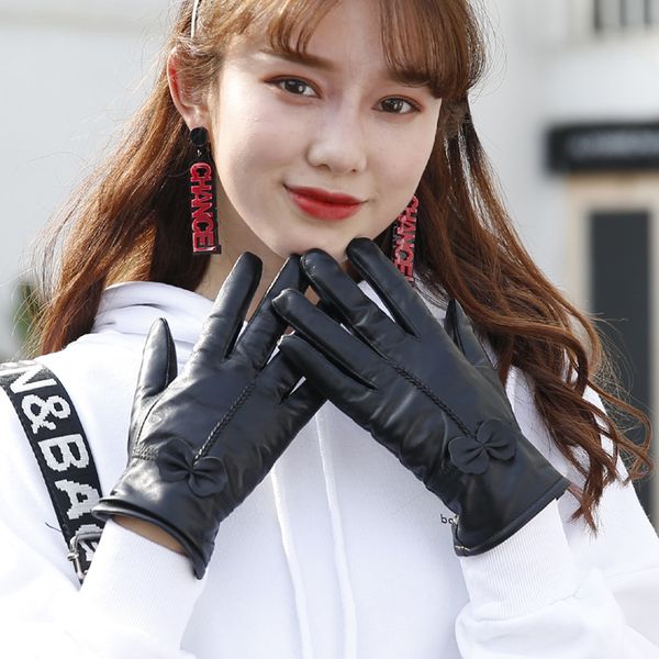 a49 ladies' bicycle riding leather gloves women driving gloves sheepskin velvet warm winter, Blue;gray
a49 ladies' bicycle riding leather gloves women driving gloves sheepskin velvet warm winter, Blue;gray