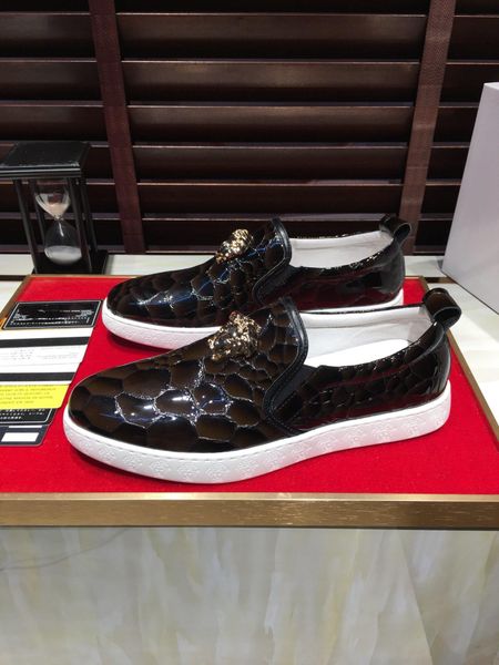2021l new men 's casual sports shoes ,brand fashion outdoor shoes ,delivery with original shoe box ,size 38 -45, Black
2021l new men 's casual sports shoes ,brand fashion outdoor shoes ,delivery with original shoe box ,size 38 -45, Black