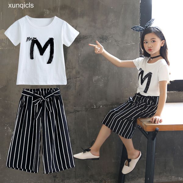 2019 new girls clothing sets summer children sequin t-shirt short sleeve +pants set kids outwear baby girls clothes, White
2019 new girls clothing sets summer children sequin t-shirt short sleeve +pants set kids outwear baby girls clothes, White