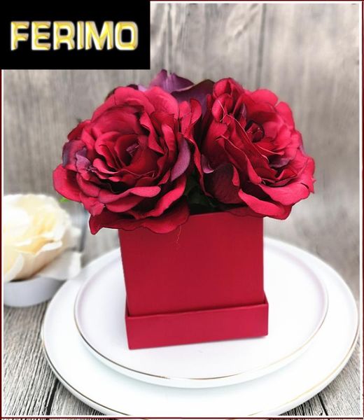gift wrap mini square paper flower boxes with lid florist bucket valentine's day rose present packaging box home decor wedding decorati
gift wrap mini square paper flower boxes with lid florist bucket valentine's day rose present packaging box home decor wedding decorati