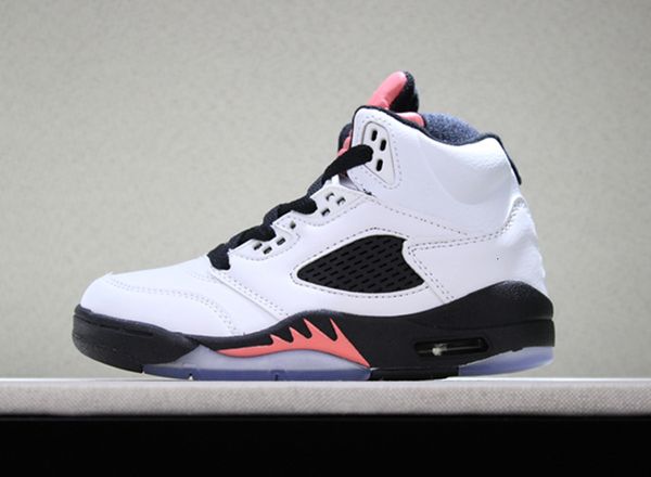 shoes 5s kids basketball shoes sports shoes wings trainers international flight chicago red 5 athletic children sneakers size 28-35
shoes 5s kids basketball shoes sports shoes wings trainers international flight chicago red 5 athletic children sneakers size 28-35