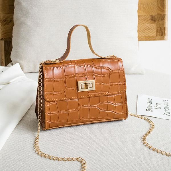 2020 new xl609 summer female handbag women zipper shoulder bag pu leather women crossody bag famous purse
2020 new xl609 summer female handbag women zipper shoulder bag pu leather women crossody bag famous purse