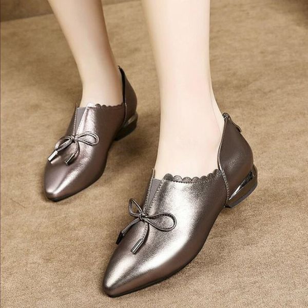 new 2020 spring women ballet flats shoes slip on pointed toe ladies casual shoes comfortable soft loafers for woman d311, Black
new 2020 spring women ballet flats shoes slip on pointed toe ladies casual shoes comfortable soft loafers for woman d311, Black