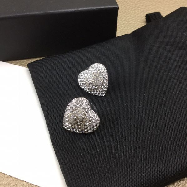 new luxury full diamond gold letter c cross designer earrings luxury designer jewelry women earrings, Golden
new luxury full diamond gold letter c cross designer earrings luxury designer jewelry women earrings, Golden