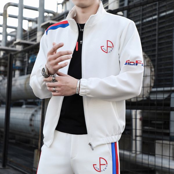 autumn мужского случайный костюма 2020 студент осень нового длинный рукав вне персонализированного спортивной моды случайного костюма, Black;white
autumn мужского случайный костюма 2020 студент осень нового длинный рукав вне персонализированного спортивной моды случайного костюма, Black;white