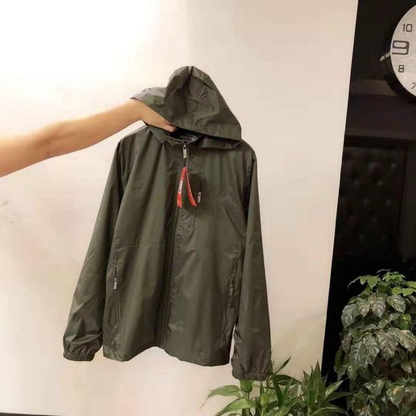 2020 men's windbreaker jacket north 2019 men hip hop slim fit striped pilot coat men hooded jackets 1896, Black;brown
2020 men's windbreaker jacket north 2019 men hip hop slim fit striped pilot coat men hooded jackets 1896, Black;brown