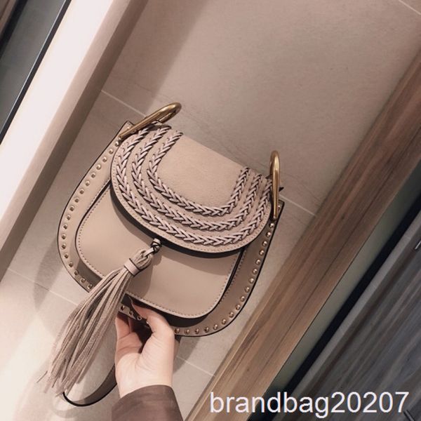 luxury lady bag fashion women shoulder bag female vintage luxury designer bag lady selling
luxury lady bag fashion women shoulder bag female vintage luxury designer bag lady selling