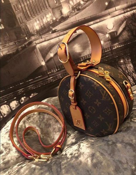 new women handbags gold chain shoulder bags crossbody soho bag disco messenger bag purse wallet
new women handbags gold chain shoulder bags crossbody soho bag disco messenger bag purse wallet