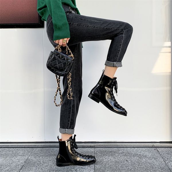 2020 winter boots women flat shoes boots side zipper leather boot short plush shoes women, Black
2020 winter boots women flat shoes boots side zipper leather boot short plush shoes women, Black