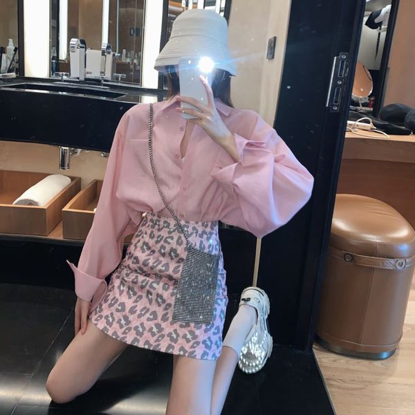 wanyucl autumn pink shirt female thin long-sleeved shirt short printed skirt two-piece female x0923, Gray
wanyucl autumn pink shirt female thin long-sleeved shirt short printed skirt two-piece female x0923, Gray