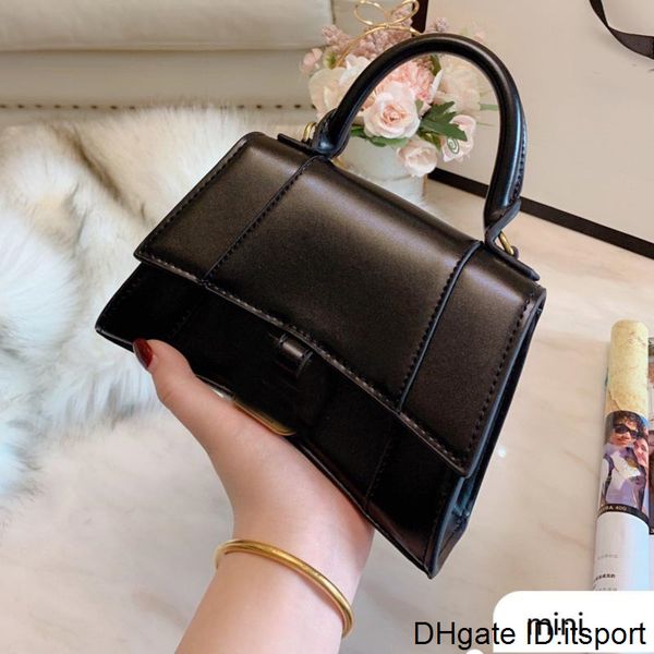 crossbody handbags hourglass bag fashion hardware genuine leather arched arc half month wallet women coin pouch plain ing
crossbody handbags hourglass bag fashion hardware genuine leather arched arc half month wallet women coin pouch plain ing