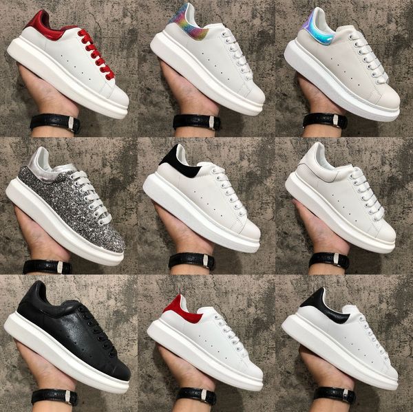 2020 shoes for men women fashion platform sneakers triple black white leather suede mens comfortable flat casual shoe
2020 shoes for men women fashion platform sneakers triple black white leather suede mens comfortable flat casual shoe