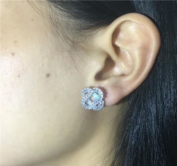 charm flower shape earring 925 sterling silver diamond cz engagement wedding stud earrings for women bridal party01, Golden;silver
charm flower shape earring 925 sterling silver diamond cz engagement wedding stud earrings for women bridal party01, Golden;silver