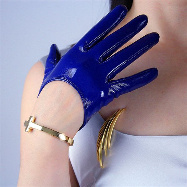 13cm touchscreen leather gloves ultra short style emulation leather pu mirror bright royal blue cobalt blue pu116, Blue;gray
13cm touchscreen leather gloves ultra short style emulation leather pu mirror bright royal blue cobalt blue pu116, Blue;gray