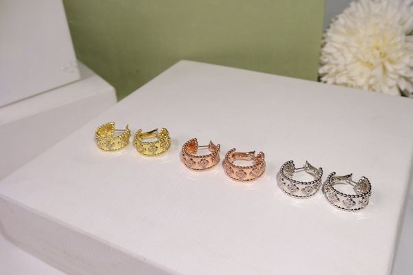 earrings s925 sterling silver four-leaf clover earrings female fashion classic high-end jewelry wedding engagement christmas birthday gift, Golden;silver
earrings s925 sterling silver four-leaf clover earrings female fashion classic high-end jewelry wedding engagement christmas birthday gift, Golden;silver
