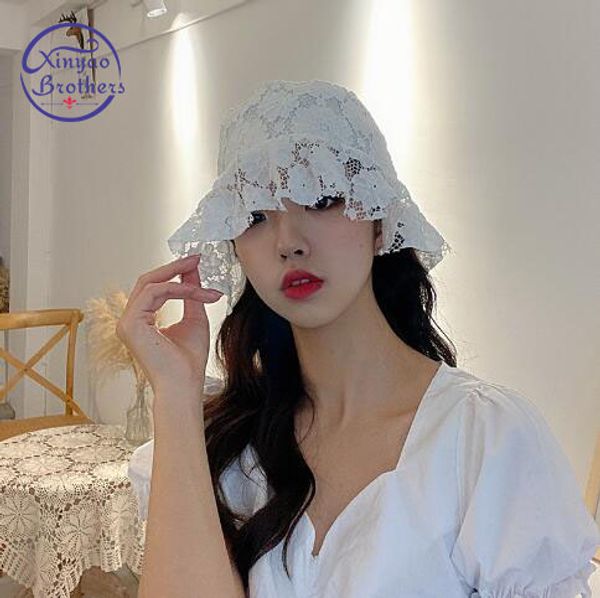 2020 new vintage aesthetic weaving lace flowers sun hat fisherman hat summer thin breathable sun for women egirl decoration, Blue;gray
2020 new vintage aesthetic weaving lace flowers sun hat fisherman hat summer thin breathable sun for women egirl decoration, Blue;gray