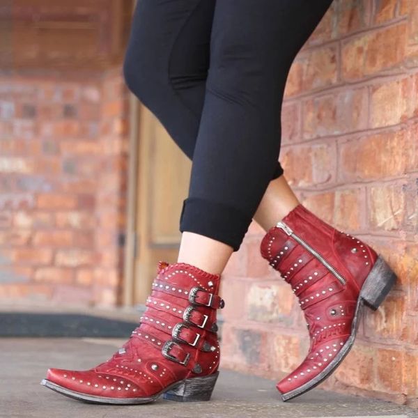 women ankle boots dropshipping new autumn winter buckle low heel women shoes cool british rivet design soft short boots, Black
women ankle boots dropshipping new autumn winter buckle low heel women shoes cool british rivet design soft short boots, Black