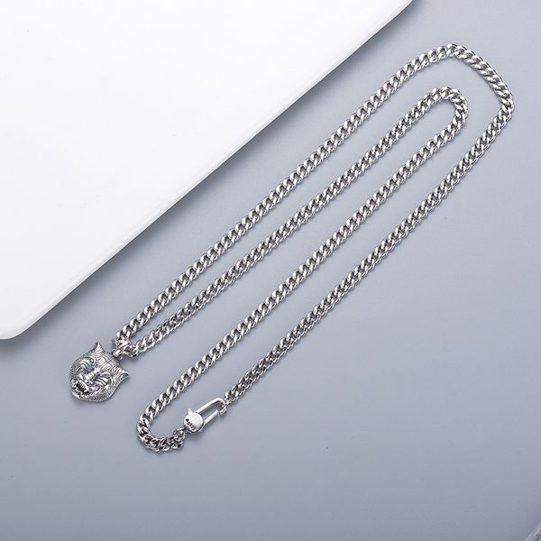 silver plated necklace fashion necklace domineering personality tiger head necklace sell jewelry supply
silver plated necklace fashion necklace domineering personality tiger head necklace sell jewelry supply