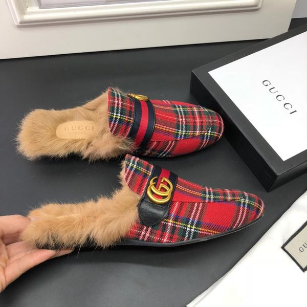 2020 latest red leather casual shoes men's casual shoes fashion trend comfortable shoe size 38-45 type 39745400584b 
2020 latest red leather casual shoes men's casual shoes fashion trend comfortable shoe size 38-45 type 39745400584b