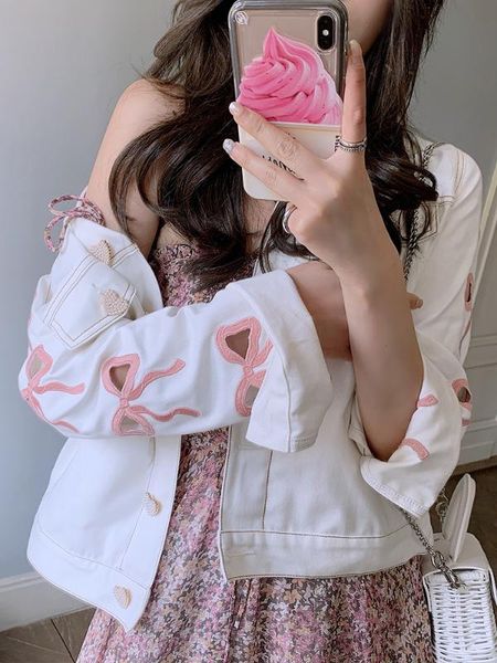 a large number of spot bowknot embroidery needle heavy industry hollow out spring breath jean jacket bust skirt suits, Black;brown
a large number of spot bowknot embroidery needle heavy industry hollow out spring breath jean jacket bust skirt suits, Black;brown