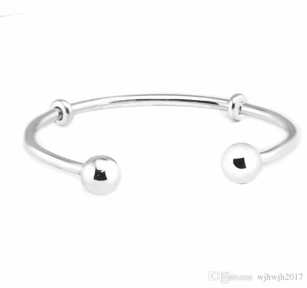 2017 winter new signature round open bangle 100% 925 sterling silver jewelry charm bangle bracelets for women fits diy beads82, Black
2017 winter new signature round open bangle 100% 925 sterling silver jewelry charm bangle bracelets for women fits diy beads82, Black