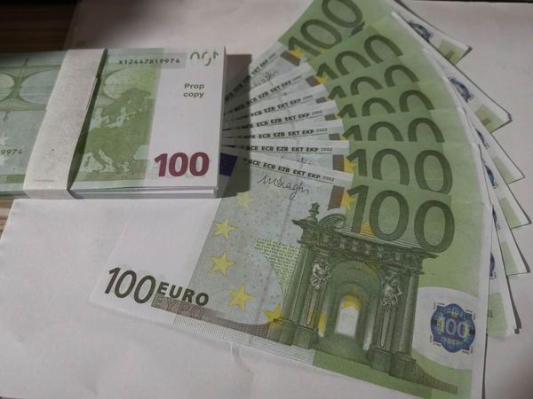 euros most realistic prop money euro100 fake play money copy banknote movie money bar party games
euros most realistic prop money euro100 fake play money copy banknote movie money bar party games