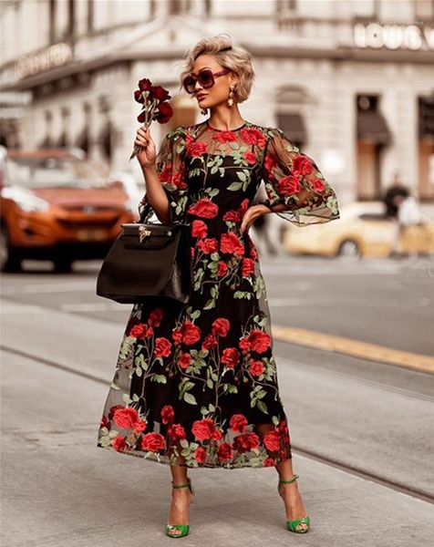 embroidery hollow out womens gauze 2pcs dresses panelled zipper females clothing lace womens casual dresses fashion rose, Black;gray
embroidery hollow out womens gauze 2pcs dresses panelled zipper females clothing lace womens casual dresses fashion rose, Black;gray