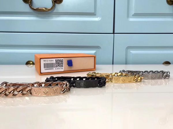 Luxury jewelry bracelet Designer jewelry lovers Bracelet Fashion accessories for European Street lovers brand Necklace Earrings Alloy chain
Luxury jewelry bracelet Designer jewelry lovers Bracelet Fashion accessories for European Street lovers brand Necklace Earrings Alloy chain