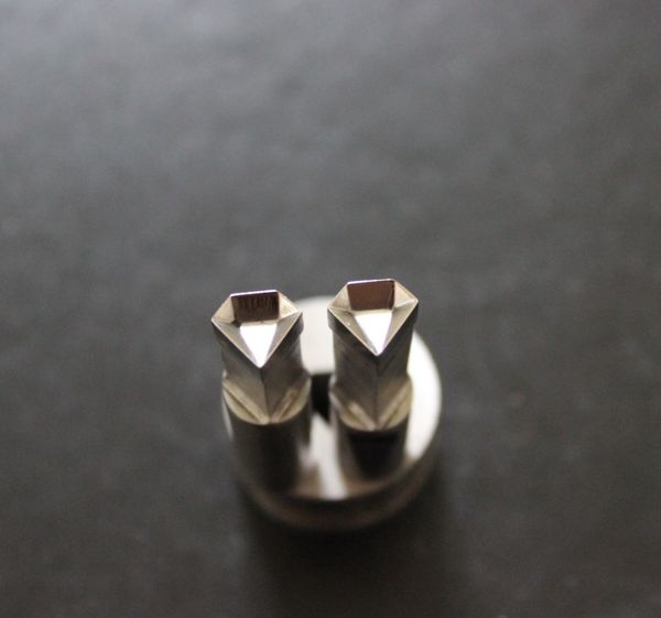 brand new a milk candy tablet die press die candy punch set custom punch customization cast press for tablet tdp machine
brand new a milk candy tablet die press die candy punch set custom punch customization cast press for tablet tdp machine