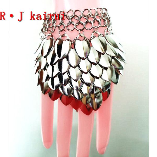 fashion style rjha02 women silver plated chains silver fish scale hand chains jewelry unique design fish scale hand jewelry, Black
fashion style rjha02 women silver plated chains silver fish scale hand chains jewelry unique design fish scale hand jewelry, Black