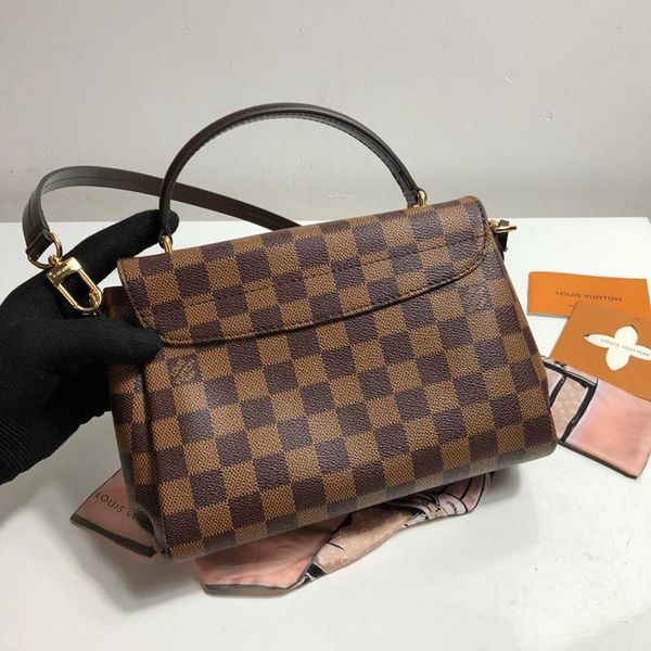 2021m luxury design дамы сумки высокого качества плеча званый обед мешок диких моды кожа ткань металл кисточкой lady crossbody сумка н
2021m luxury design дамы сумки высокого качества плеча званый обед мешок диких моды кожа ткань металл кисточкой lady crossbody сумка н