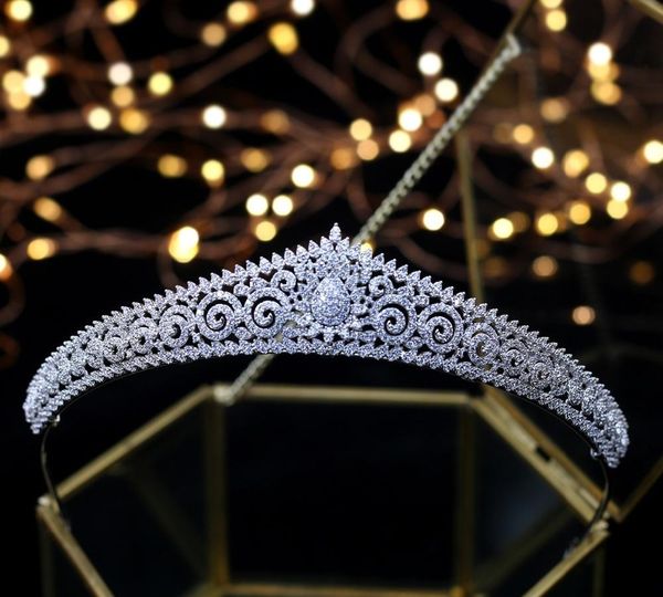 2018 new design wedding tiaras bridal headpiece bride hair jewelry queen crowns tocado novia wedding hair accessories00, White;golden
2018 new design wedding tiaras bridal headpiece bride hair jewelry queen crowns tocado novia wedding hair accessories00, White;golden