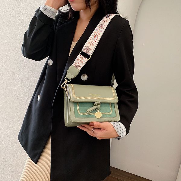2020 new network red air mini bag womens bag new all-match broadband shoulder messenger korean style contrasting color square sling bag
2020 new network red air mini bag womens bag new all-match broadband shoulder messenger korean style contrasting color square sling bag
