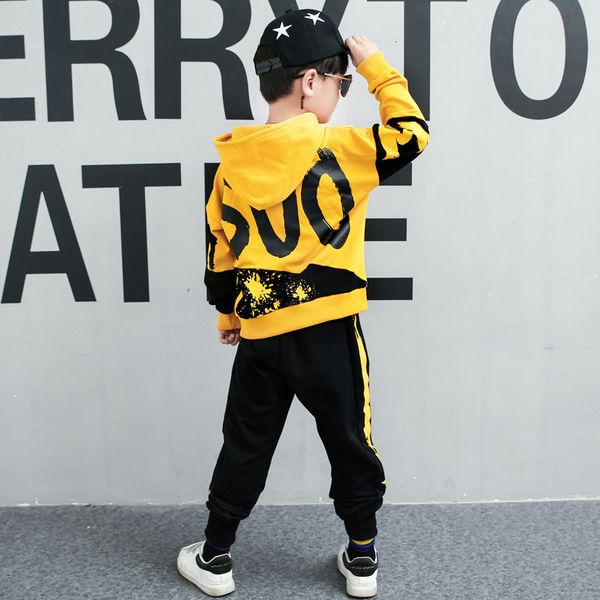 big teenager boys clothes autumn winter kids clothes hooded +pants sweaters children clothing suits for boys tracksuit lj201203, White
big teenager boys clothes autumn winter kids clothes hooded +pants sweaters children clothing suits for boys tracksuit lj201203, White