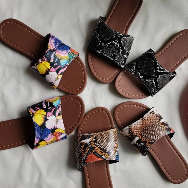 2020 summer slippers pu leather female snake print sewing soft comfort home flat beach slides ladies sewing slipper women shoes, Black
2020 summer slippers pu leather female snake print sewing soft comfort home flat beach slides ladies sewing slipper women shoes, Black