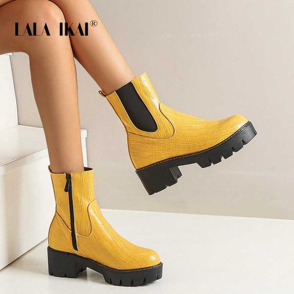 lala ikai women's ankle boots serpentine short tube thick bottom boot zip 2020 riding boots fashion female autumn winter 10347-4, Black
lala ikai women's ankle boots serpentine short tube thick bottom boot zip 2020 riding boots fashion female autumn winter 10347-4, Black