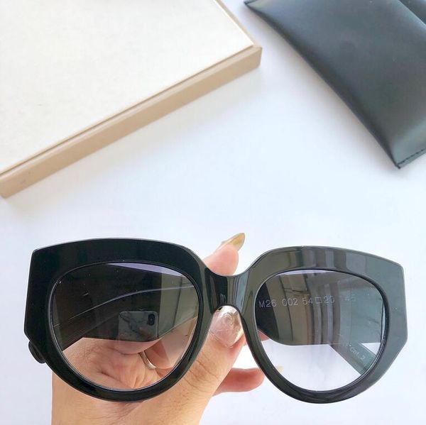 new m26 mens sunglasses men sun glasses women sunglasses fashion style protects eyes gafas de sol lunettes de soleil with box, White;black
new m26 mens sunglasses men sun glasses women sunglasses fashion style protects eyes gafas de sol lunettes de soleil with box, White;black