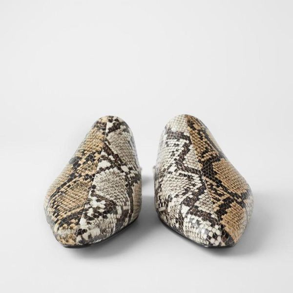 shoes snakeskin slippers casual loafers slides slipers women cover toe luxury soft 2020 flat fashion basic floral scandals, Black
shoes snakeskin slippers casual loafers slides slipers women cover toe luxury soft 2020 flat fashion basic floral scandals, Black