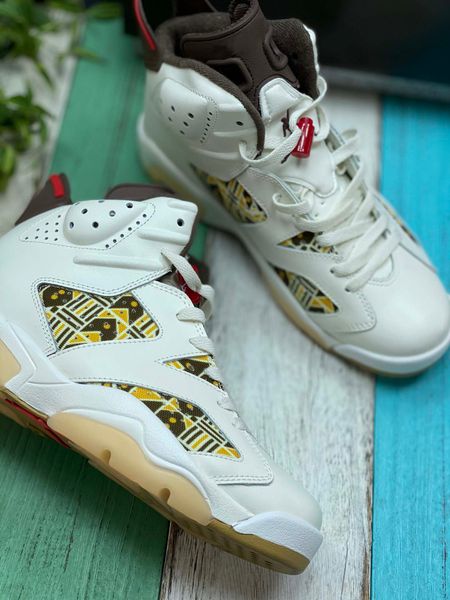 new arrival jumpmans 6 quai 54 mens basketball shoes 3m reflective sail 6s trainers sports retro sneakers for annual streetball tournament, White;red
new arrival jumpmans 6 quai 54 mens basketball shoes 3m reflective sail 6s trainers sports retro sneakers for annual streetball tournament, White;red