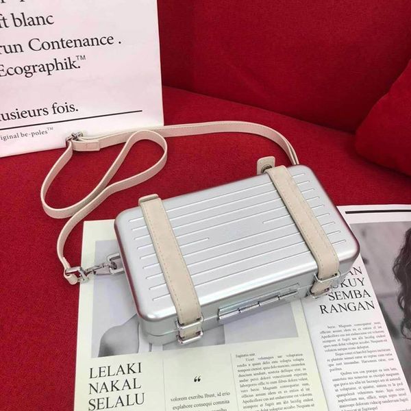 чемоданчик сумка hot brand luxury женщин сумки женщин конструктора сумки на ремне сумки oin карманные и 6 слотов для карт мода знакомства по
чемоданчик сумка hot brand luxury женщин сумки женщин конструктора сумки на ремне сумки oin карманные и 6 слотов для карт мода знакомства по