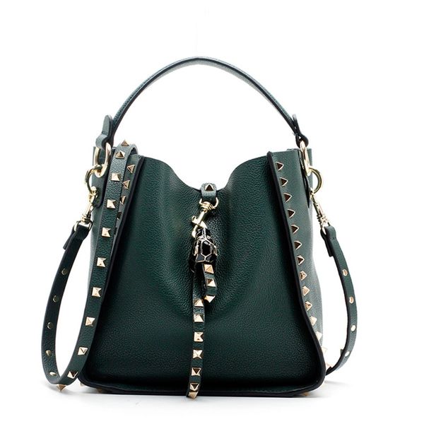 selling new fashion luxury women designer 2021 women's bucket bag genuine leather ladies rivet handbags female shoulder bags casual tot
selling new fashion luxury women designer 2021 women's bucket bag genuine leather ladies rivet handbags female shoulder bags casual tot