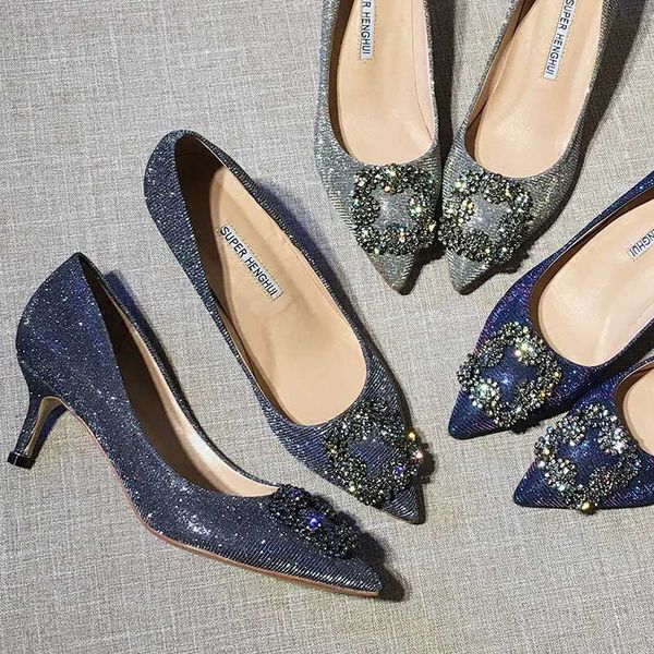 wed2020 pointed autumn rhinestone square single shoes thin shallow mouth snowflake diamond buckle middle heel sequined, Black
wed2020 pointed autumn rhinestone square single shoes thin shallow mouth snowflake diamond buckle middle heel sequined, Black