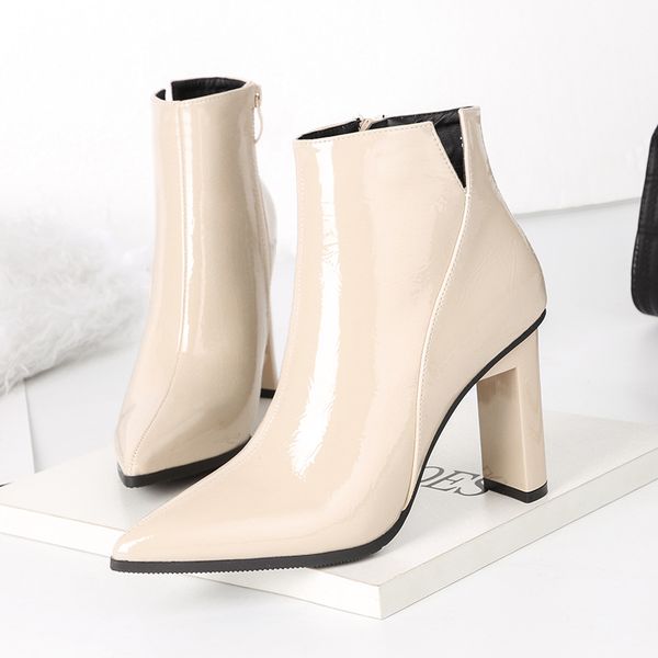 boots 2021 winter luxury women designer beige green block high heels ankle patent leather warm fur western cowboy shoes, Black
boots 2021 winter luxury women designer beige green block high heels ankle patent leather warm fur western cowboy shoes, Black