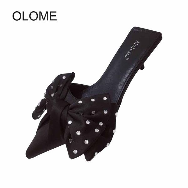 2020 summer new shoes women leisure slippers with bow elegant ladies casual footware female fashion chaussures with rhinestones, Black
2020 summer new shoes women leisure slippers with bow elegant ladies casual footware female fashion chaussures with rhinestones, Black