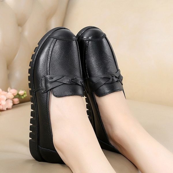 2020 genuine leather flat shoes woman hand-sewn leather loafers cowhide flexible spring casual shoes women flats women, Black
2020 genuine leather flat shoes woman hand-sewn leather loafers cowhide flexible spring casual shoes women flats women, Black