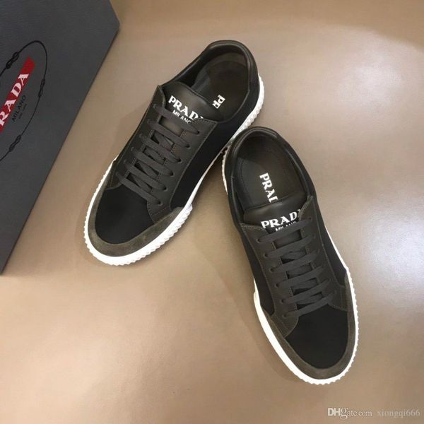 men's casual sports shoes, comfortable wild flat shoes, luxury men's shoes, with boxaa, Red;white
men's casual sports shoes, comfortable wild flat shoes, luxury men's shoes, with boxaa, Red;white