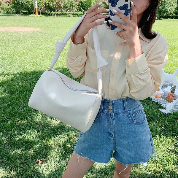 messenger handbags retro pattern women shoulder bags flap new pu leather casual solid crossbody bags for women bolsas
messenger handbags retro pattern women shoulder bags flap new pu leather casual solid crossbody bags for women bolsas