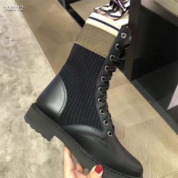 the new platform 2020 martin boots, women fashion boots, shoes, box and dustproof bag, 35 and 42 size, Black
the new platform 2020 martin boots, women fashion boots, shoes, box and dustproof bag, 35 and 42 size, Black
