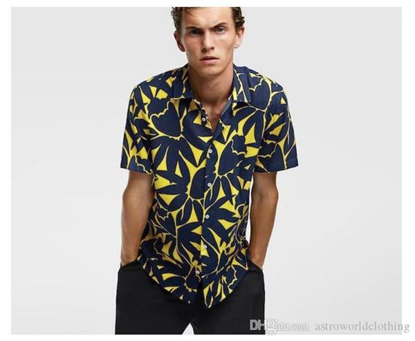 shirts lapel neck short sleeve summer cardigan mens casual shirts fashion male apparel printed mens designer, White;black
shirts lapel neck short sleeve summer cardigan mens casual shirts fashion male apparel printed mens designer, White;black